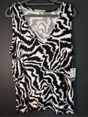 Nine West Casual Tank. NWT